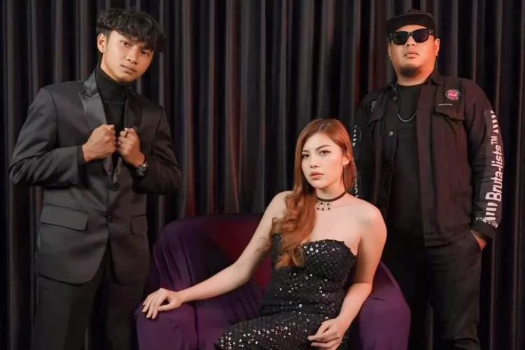 Fajar Sadboy bareng Julia Vio dan DJ Ronny rilis lagu Papa Gula. (Dok. Istimewa)