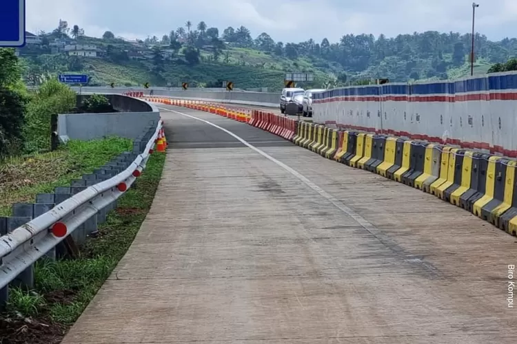 Ilustrasi Jalan Tol Betung-Jambi yang menjadi jalan penghubung Jambi-Sumatera Selatan. Pembangunannya terus dilangsungkan. Tol ini juga bagian dari Jalan Tol Trans Sumatera (JTTS) (Instagram: kemenpupr)