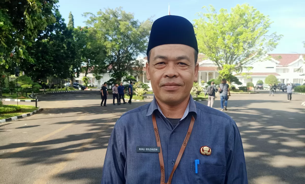 Kepala Disdikpora Cianjur, Ruhli Solehudin. (FOTO: Ist)