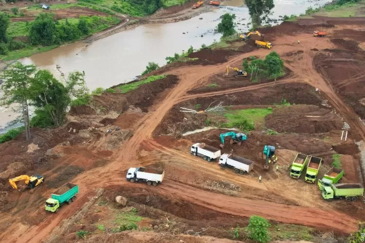 Ilustrasi proses pembebasan llahan proyek Jalan Tol Padang-Sicincin di Sumatera Barat. Proyek ini merupakan bagian dari mega proyek Jalan Tol Trans Sumatera (JTTS). (Instagram: kemenpupr)