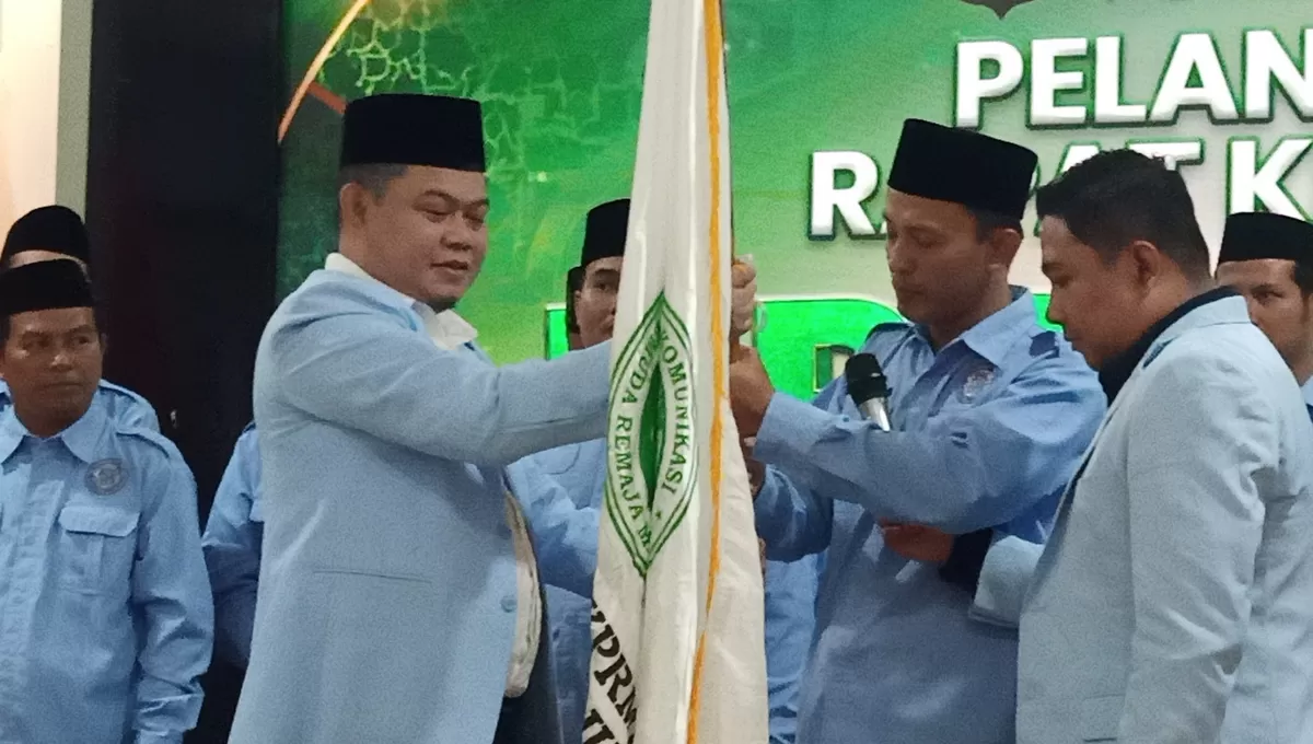 Ketua DPW BKPRMI Jawa Barat H. Oleh Soleh di acara Pelantikan DPD BKPRMI Kabupaten Cianjur. (FOTO: Ist)