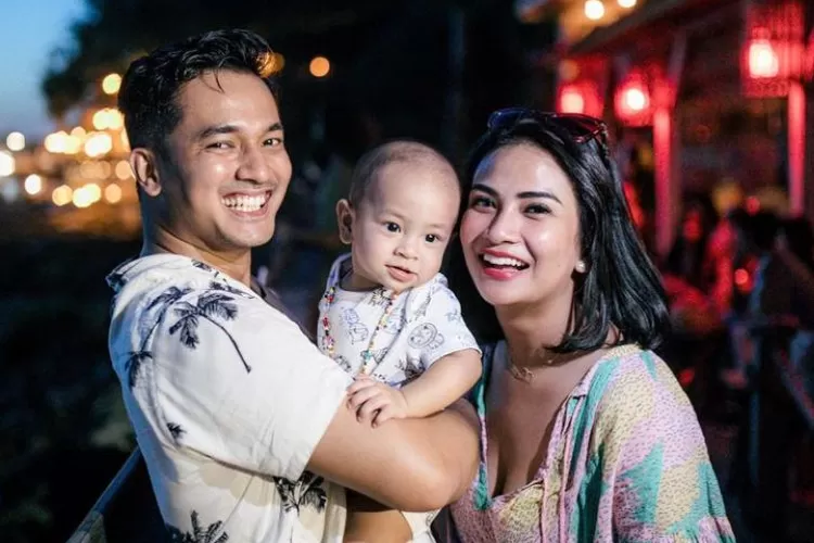 Terharu, Gala Sky ungkap keinginan diantar sekolah oleh kedua orang tuannya (Instagram @galasky)