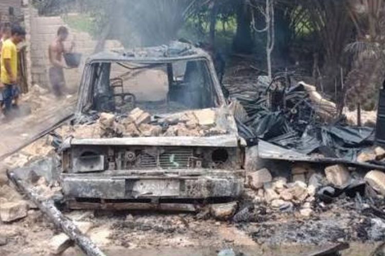 14 Mobil dan Motor Hangus! Kebakaran Hebat Landa Bengkel di Bangko Sungai Piul