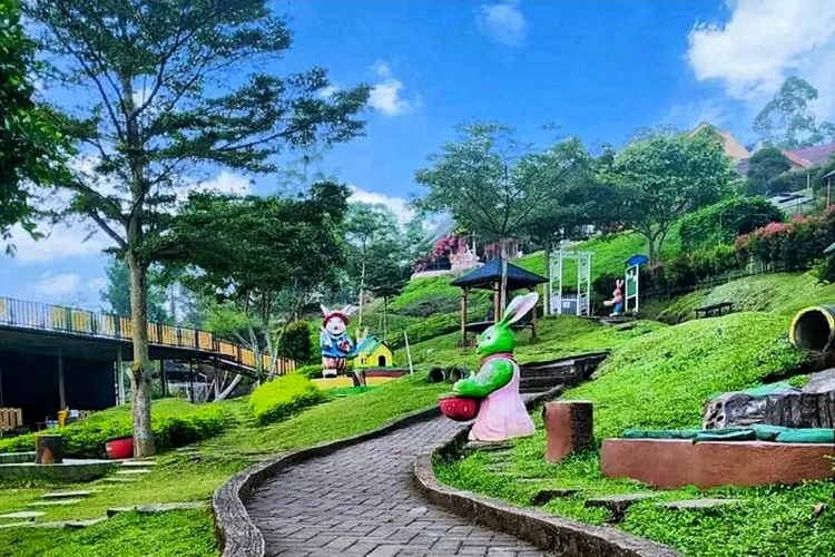 Potret Taman Kelinci yang jadi wisata ramah anak di Kabupaten Malang, Jawa Timur. ( Instagram.com/@tamankelinci_)