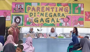 Bedah Buku "Parenting di Negara Gagal", Penulis Ajak Orang Tua Tetap Waras