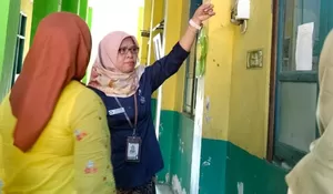 Ombudsman Jateng Tinjau Langsung SDN Pendrikan Lor 02, Soroti Bangunan Rusak yang Masih Dipakai Belajar