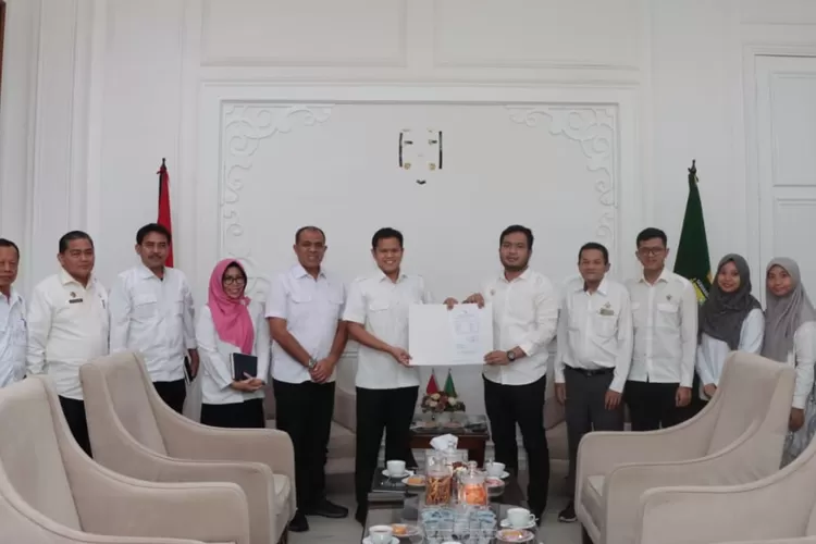 Akan Bertugas di Sergai Selama 25 Hari, Wabup Sergai Adlin Tambunan Terima Kunjungan Tim BPK RI. (Realitasonline.id/ Dok)