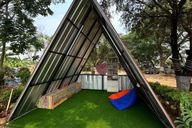 Berikut adalah beberapa rekomendasi destinasi wisata urban nature di Kota Tangerang.