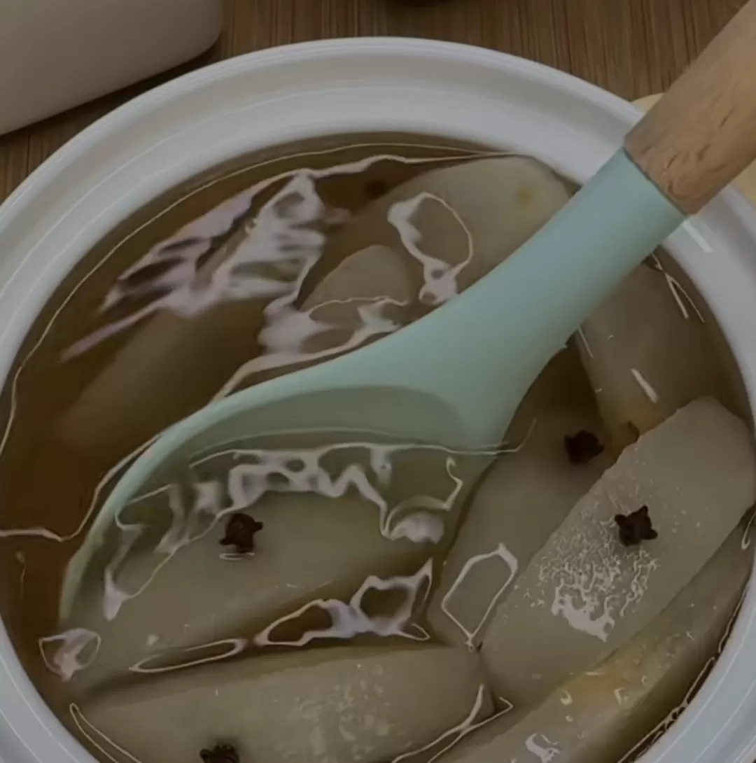 Sajian pir kukus pereda flu (tiktok @sibungbung)