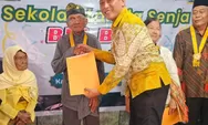 60 Lansia Senja BKL Bima Diwisuda S1