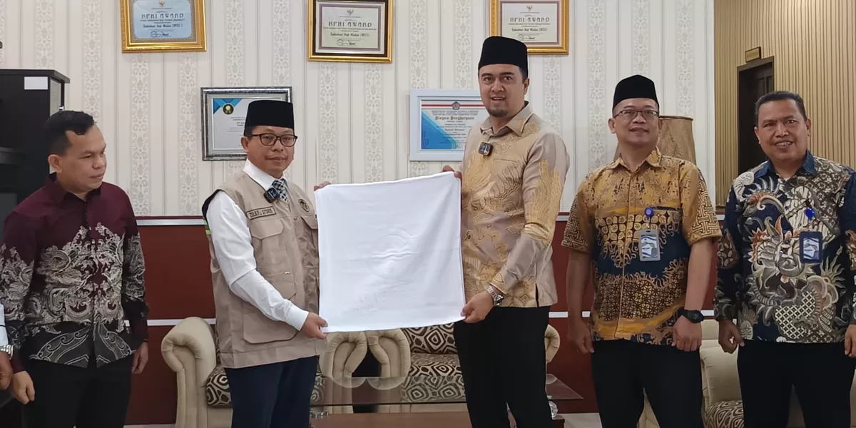 Dikatakan Ardian Surbakti Perumda Tirtanadi saat ini terus melakukan peningkatan pelayanan kepada masyarakat pelanggan dengan terobosan - terobosan kerja yang maksimal.