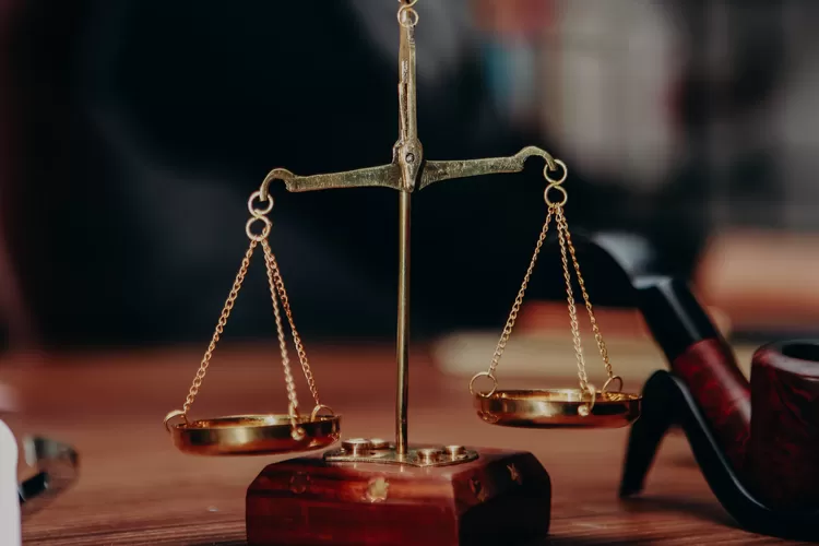 Ilustrasi // Mantan Menteri Kominfo Johnny G Plate bantah dakwaan korupsi dan Minta Buka 24 rekening yang diblokir. (Foto: Pexels/Taha Samet Arslan).