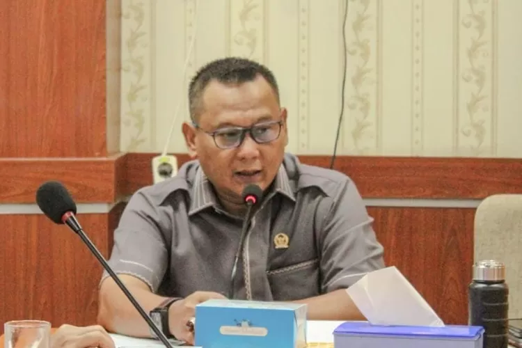 Ketua Komisi B DPRD Kota Depok, Hamzah