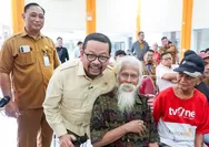 Digitalisasi Bansos Temukan 25 Ribu KK Salah Sasaran dan 51 Ribu Penerima Baru di Surabaya, Kepala Bakom Qodari: Hari Ini Mereka Mendapatkan Keadilan
