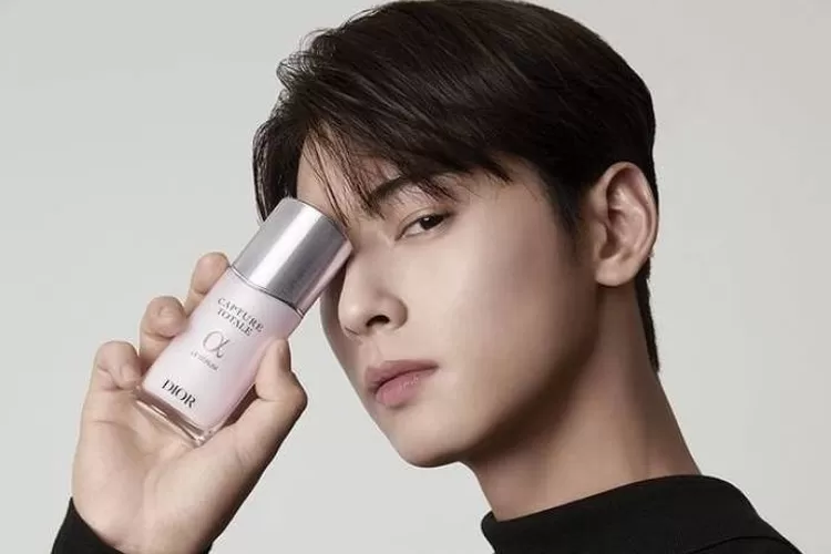 Cha Eun Woo ASTRO Diumumkan Sebagai Global Ambassador Baru Dior