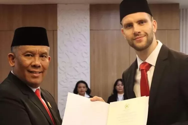 Profil Maarten Paes, Kiper Naturalisasi Baru Timnas Indonesia Yang Main ...