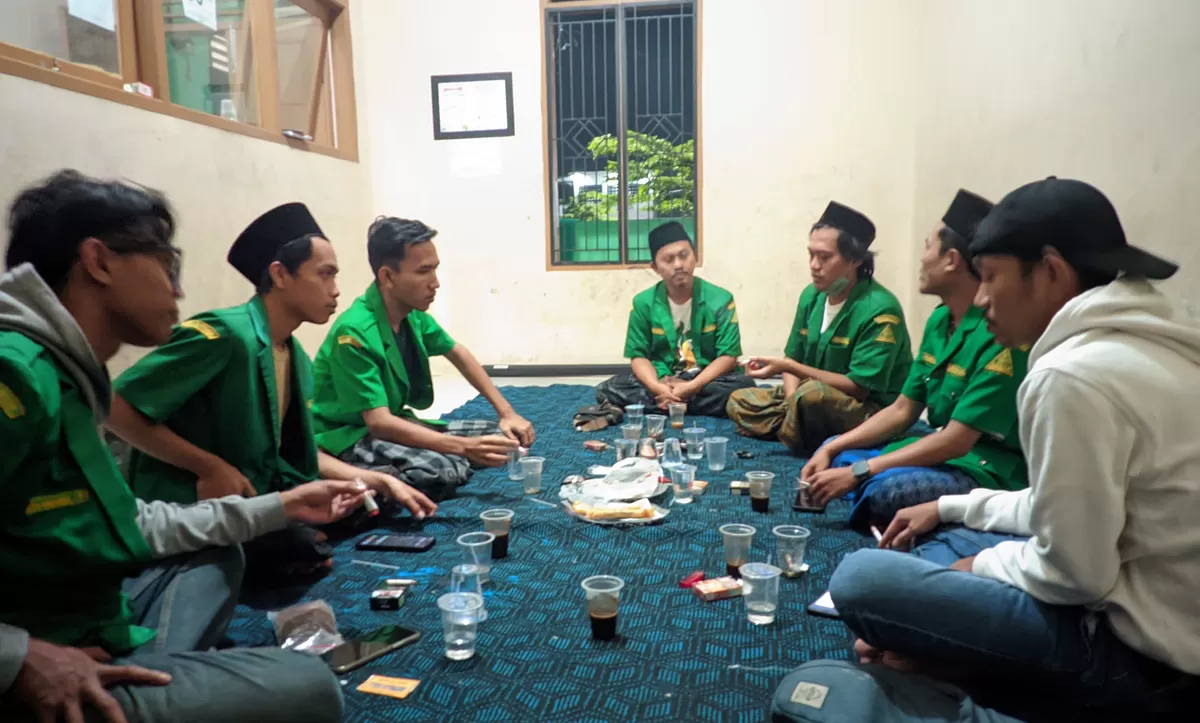 Foto Bersama PAC GP Ansor Karangtengah  (Foto: PAC GP Ansor Karangtengah for Journalnusantara )
