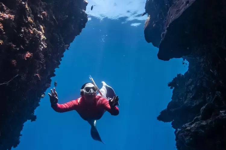 3 rekomendasi wisata di Manado (Sumber - Pulau Bunaken  : Instagram @naomipras)