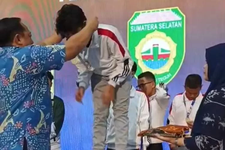 Kontingen anggar Sumatera Selatan (Sumsel) kembali menunjukkan dominasinya di Kejuaraan Nasional (Kejurnas) Anggar 2025 yang berlangsung di Palu.  (Dok Ist/KetikPos.com)