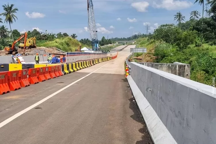 Ilustrasi Jalan Tol Kapal Betung di Sumatera Selatan yang sedang dalam proses pembangunan. Jalan tol ini dibuka saat lebaran Hari raya Idulfitri tahun 2024. (Instagram: kemenpupr)