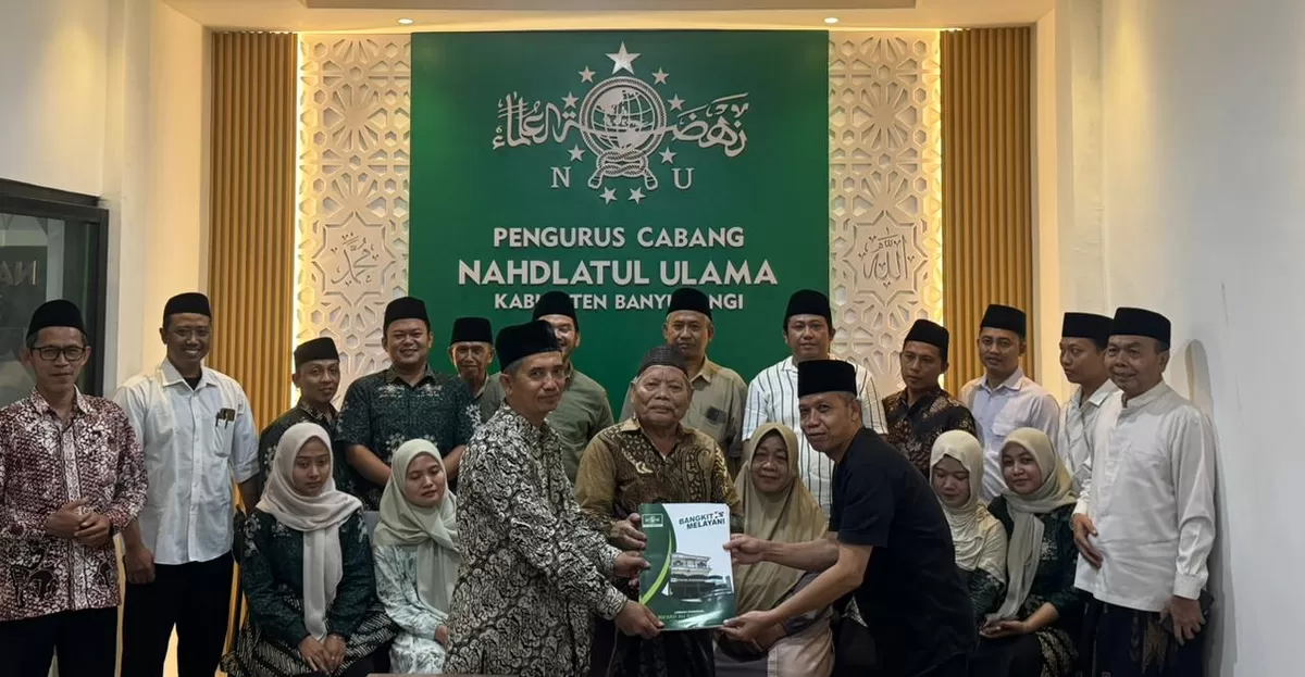 Serah terima kepengurusan LP Ma'arif PCNU Kabupaten Banyuwangi. (SketsaNusantara/As'ad Choirudin)