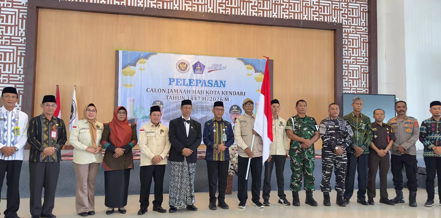 Sekot Kendari melepas jemaah calon haji Kota Kendari di Asrama Haji Sultra.