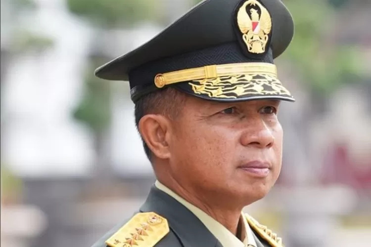 Hari Ini Presiden Jokowi Lantik Jenderal Agus Subiyanto Sebagai ...