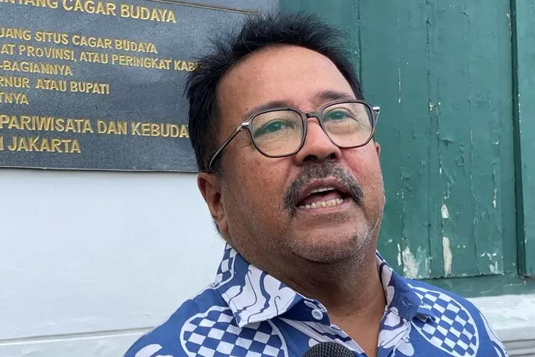 Wagub DKI Jakarta, Rano Karno saat berkunjung ke Museum Wayang, Sabtu (8/3) (Elizabeth Widowati )