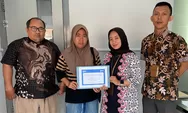 Santunan Asuransi AMKKM Cair, Ahli Waris Nasabah BRI Unit Pagerbarang Terima Rp7,5 Juta