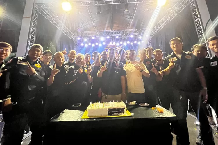 Ikatan Motor Honda Jawa Barat paguyuban klub dan komunitas Honda di Jawa Barat, merayakan hari jadinya yang ke 15.