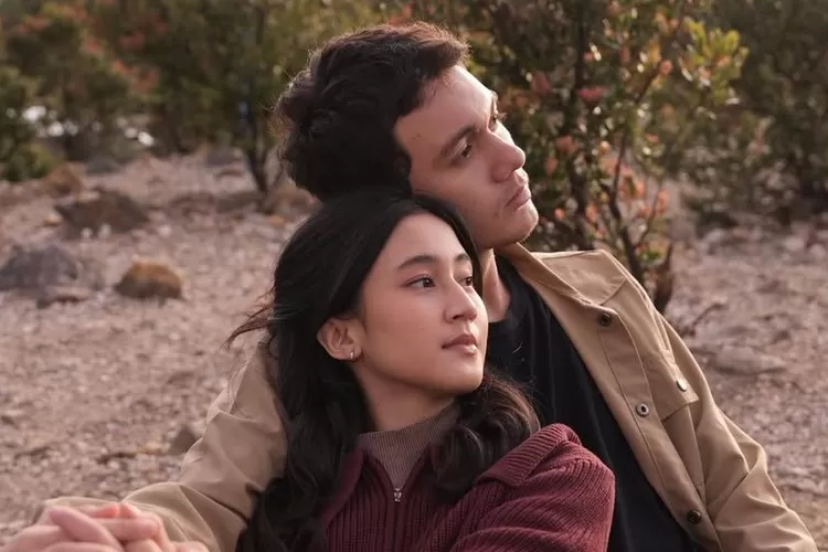 Lirik lagu Keisya Levronka dan Nyoman Paul - Denganmu Saja (Instagram @keisyalevronka)