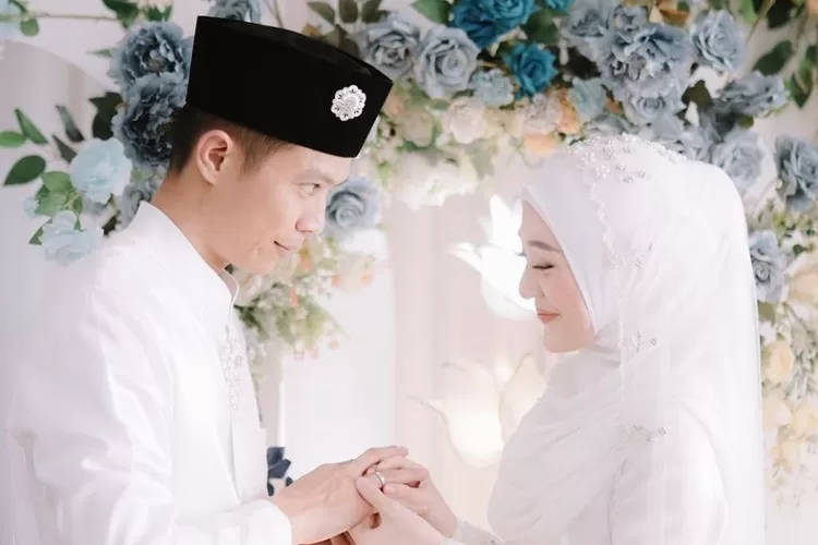 Larissa Chou hamil anak pertama dari pernikahannya dengan Ikram Rosadi (Instagram @larissachou)