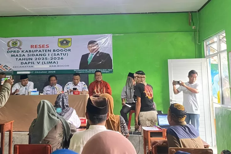 Ratusan warga Desa Sukamaju, Cigudeg, hadiri reses anggota DPRD Kabupaten Bogor Dapil V, Nurodin.  (Istimewa)