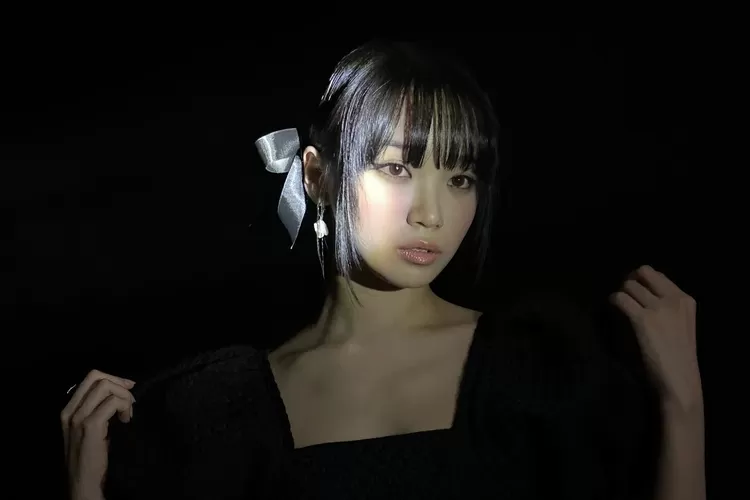 Agensi bantah Kim Chaewon LE SSERAFIM ikut terlibat dalam kasus narkoba (Instagram @_chaechae_1)