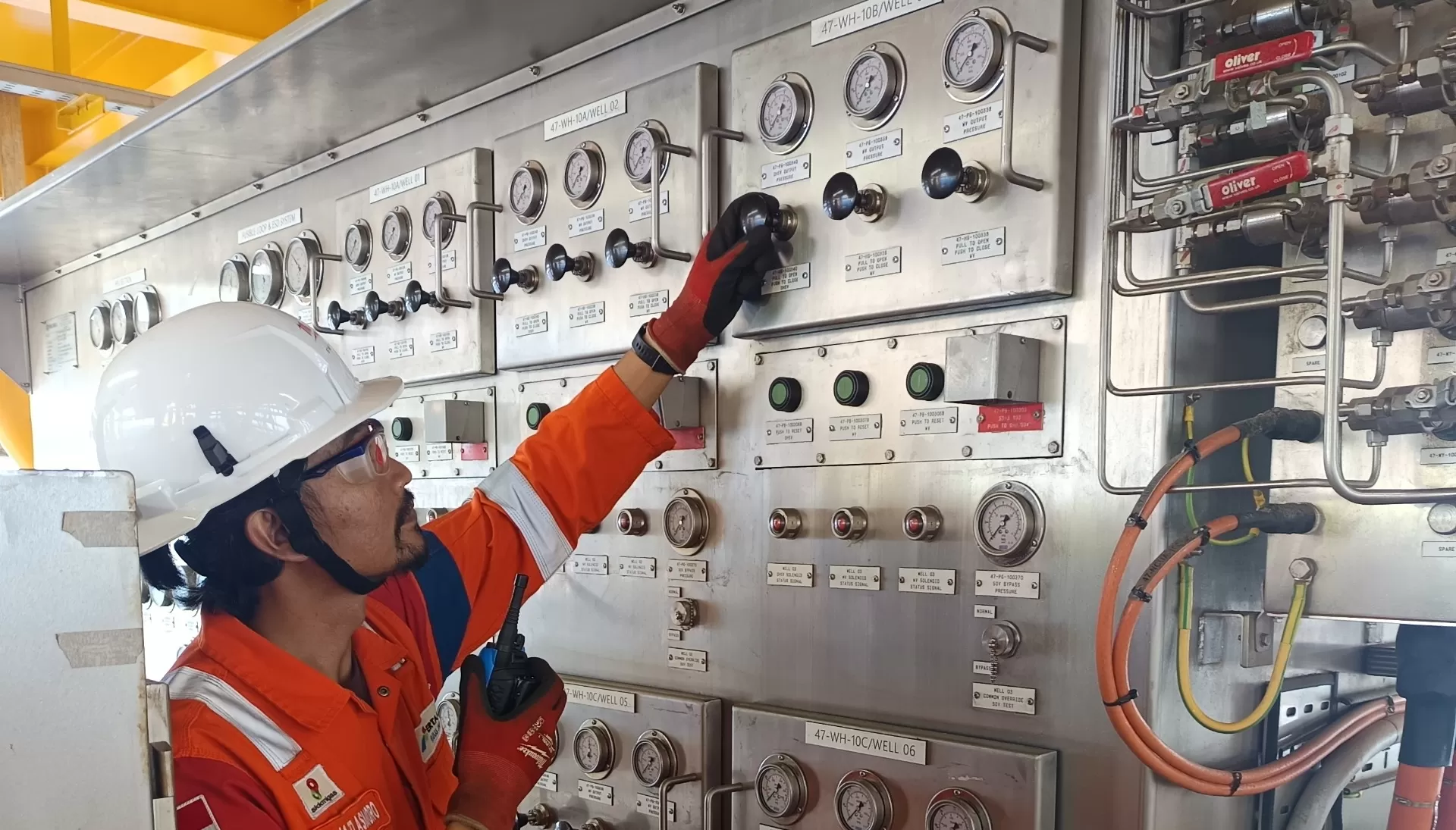 Produksi gas pun terus meningkat dan ditargetkan mencapai 20 MMSCFD di tahap awal. Langkah ini jadi bagian penting dalam menjaga ketahanan energi nasional.