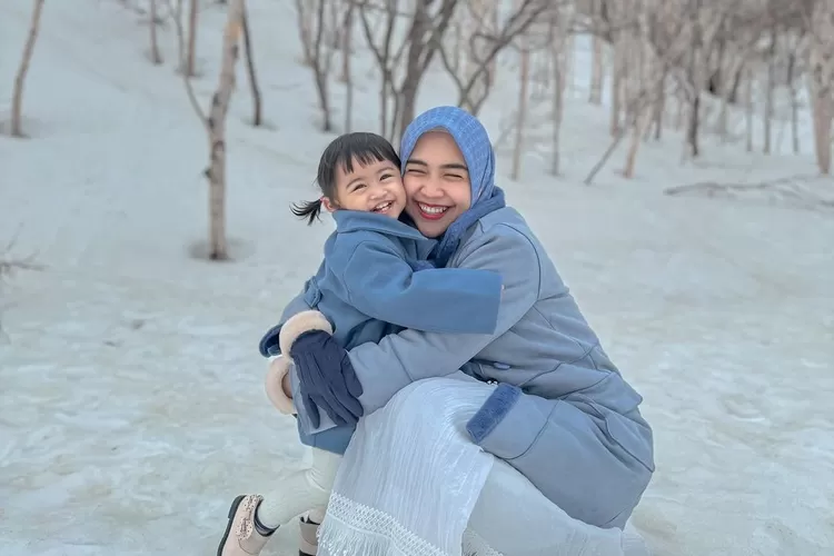 Moana sudah bisa Kurban sendiri di momen Idul Adha tanpa Ria Ricis (Sumber : Instagram @riaricis1795)