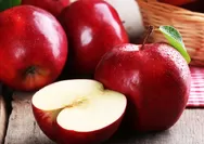 Saat Buka Puasa Mulai Dulu Makan Buah Apel Membantu Menjaga Saluran Pencernaan Siap Menerima Makanan Berat
