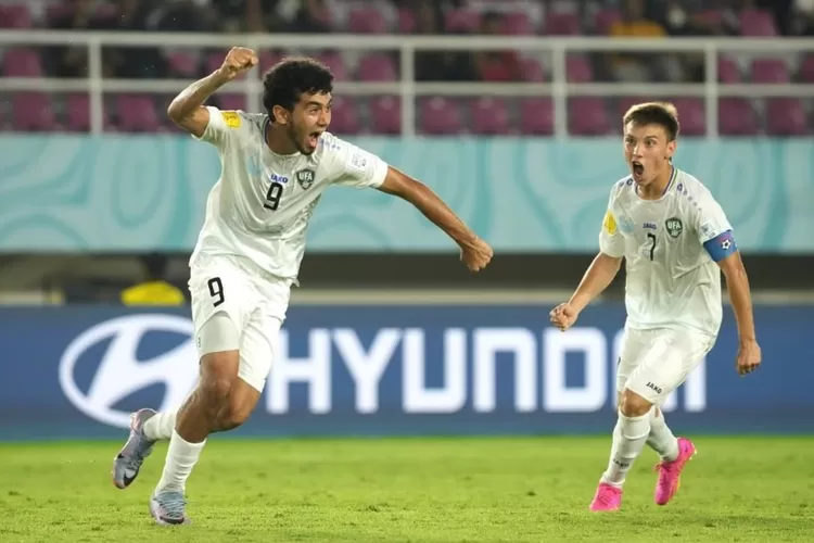 Uzbekistan menang telak 3-0 atas Kanada dalam laga lanjutan grup B Piala Dunia U-17 2023 (Instagram @uzbekistanfa)