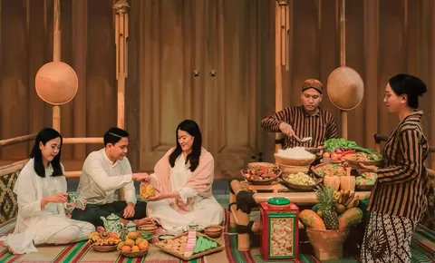 Nostalgia Ramadan: Takjil Tradisional yang Bikin Kangen Masa Kecil