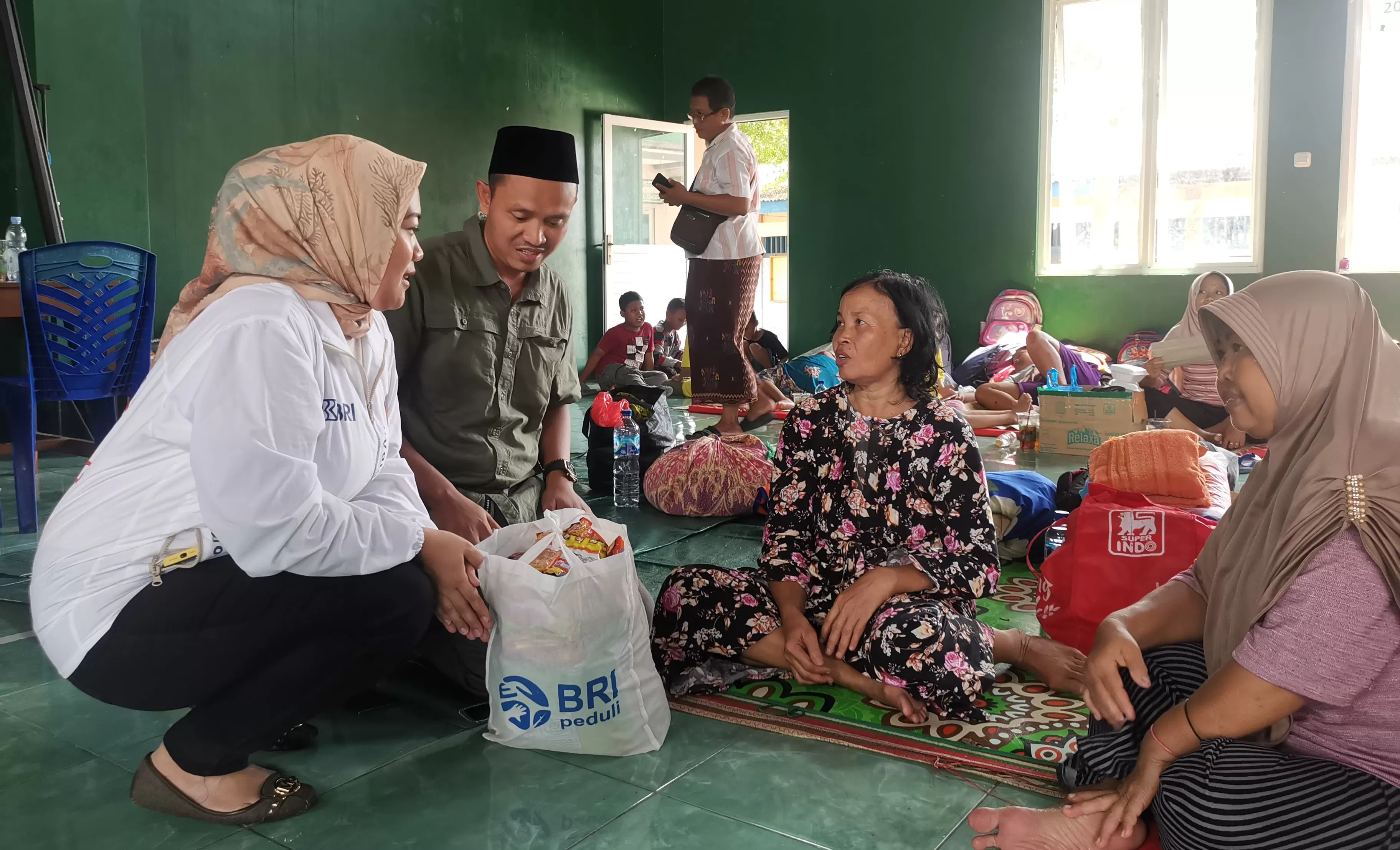 Tanggap Bencana Banjir, BRI Peduli Salurkan Bantuan Bagi Warga ...