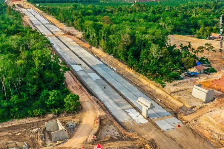 Jalan tol terbaru Sumatera Selatan yang diupayakan dapat dibuka sebelum lebaran tahun 2024 agar bisa dioperasikan dan digunakan untuk mudik lebaran. (Instagram: Kementerian PUPR)