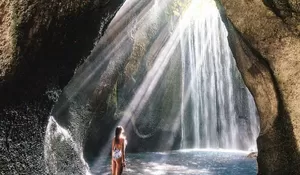 HTM Cuma Rp 15 Ribu, di Bali Ada Air Terjun Eksotis yang Berada di Dalam Goa, Sudah Tahu Belum?