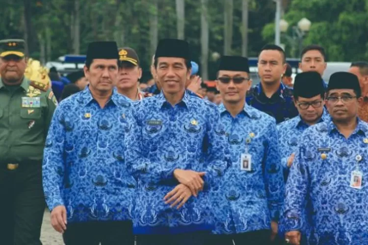 PNS Siap-siap Pensiun, Pemerintah Sudah Berlakukan Aturan Batas Usia ...