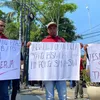 Pesangon Dicicil Usai Terkena PHK, Puluhan Buruh Pabrik Plywood Jombang Dirikan Tenda Keprihatinan di Depan Disnaker