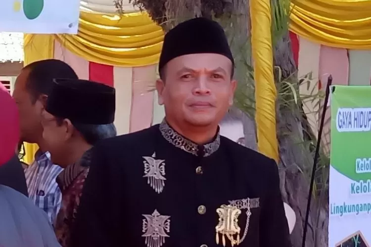 Kepala SMAN 2 Abdya, Abu Bakar