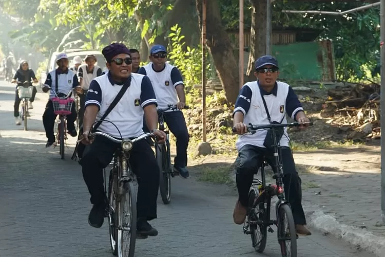 SMK YPM 8 Sidoarjo menggelar Bike to School