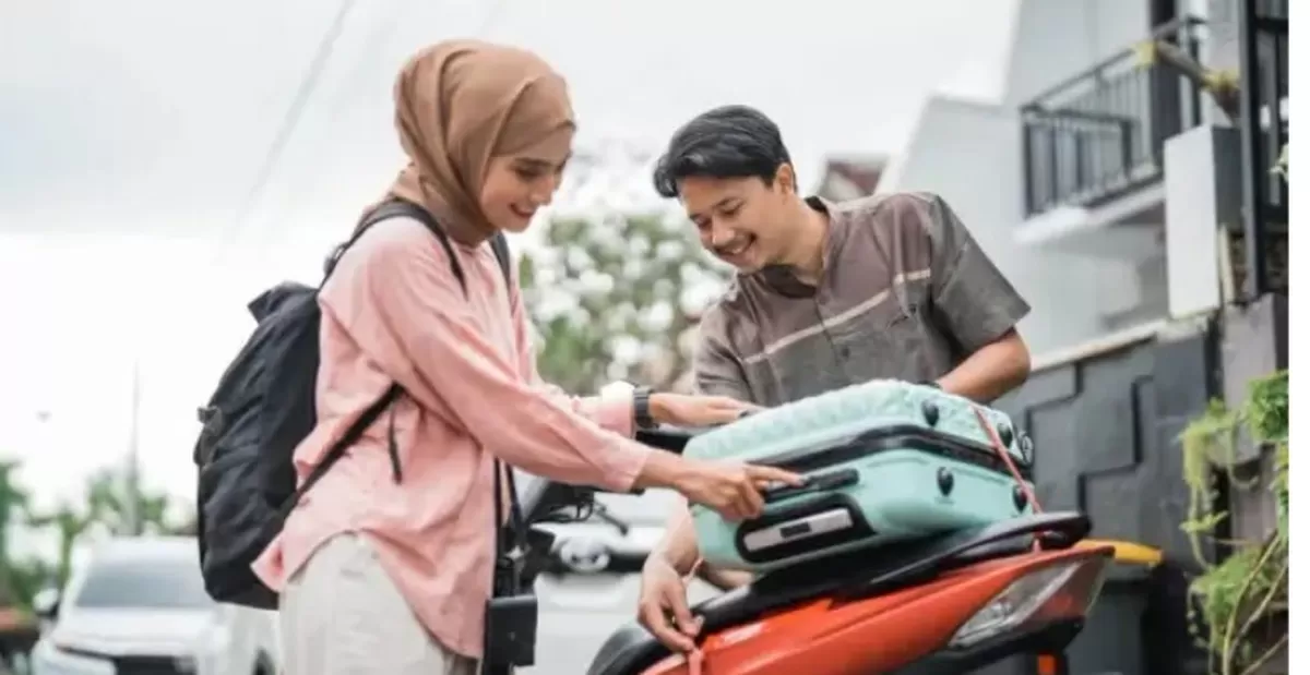 Ilustrasi. Persiapan mudik mengunakan sepeda motor dengan aman./net