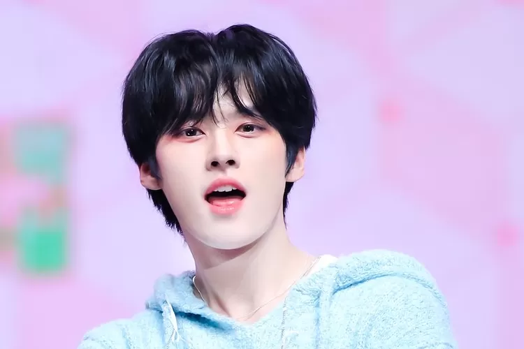 Lee Know Stray Kids (Sumber: MBC)