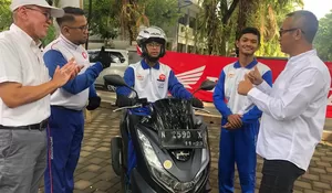 Dukung Generasi Cerdas, Yayasan AHM Berikan Beasiswa untuk Future Leader  