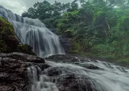 Indahnya Kebangetan, Ini Dia 5 Air Terjun atau Curug Terindah di Jawa Barat, Kamu Pasti Bakal Ucap Syukur Kalau Melihatnya